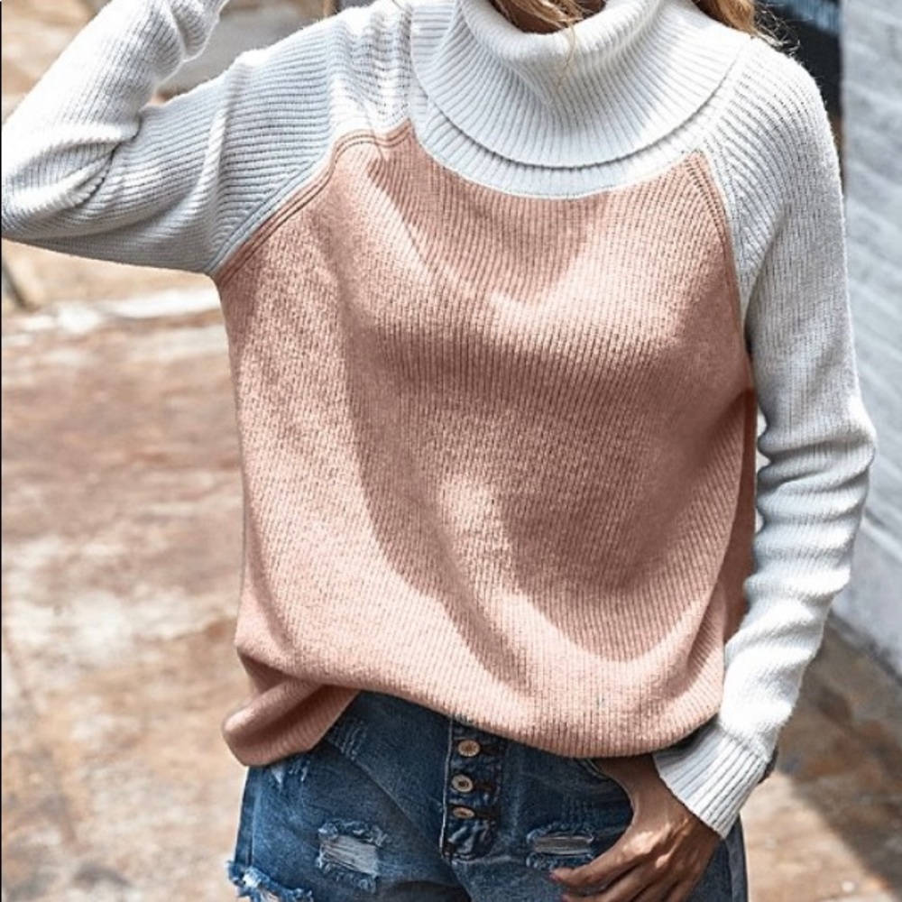 Peach and white turtleneck woman’s sweater-Size L